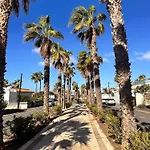 Mirlo Seaview